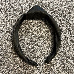 Snakeskin green headband